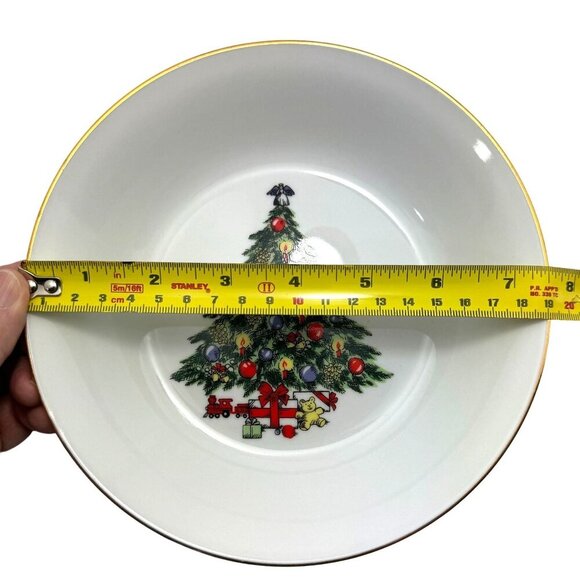 Vtg. Jamestown China Christmas Treasure Coupe Bowl Gold Trim 7.5" Soup Pasta - Picture 5 of 6